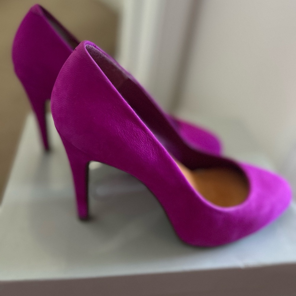 Jessica Simpson Vibrant Fuchsia Heels